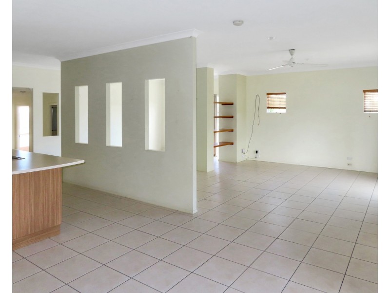 144 Ocean View Drive, Bowen QLD 4805