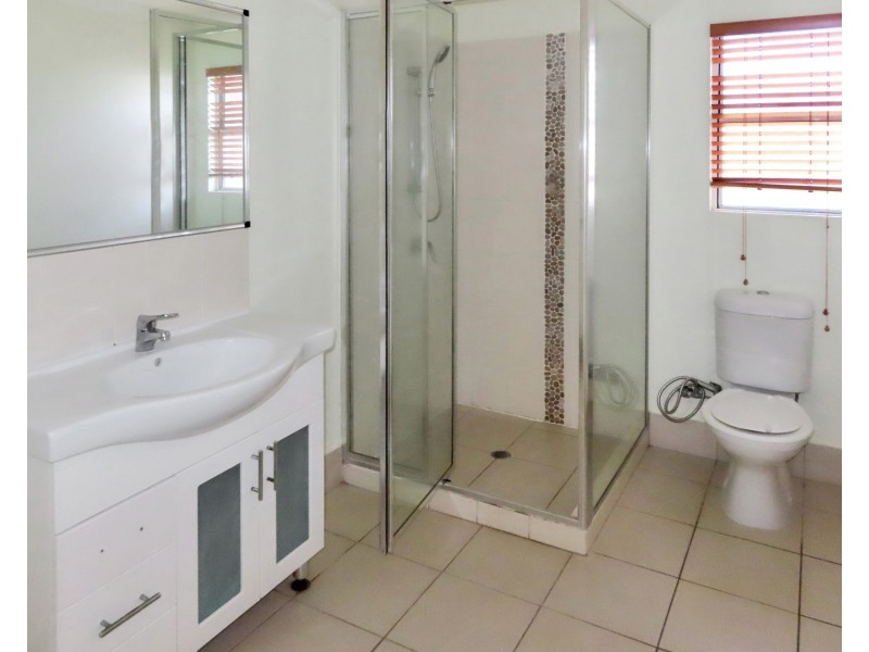 144 Ocean View Drive, Bowen QLD 4805