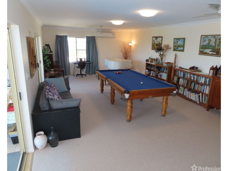 79 Livingstone Street, Bowen QLD 4805