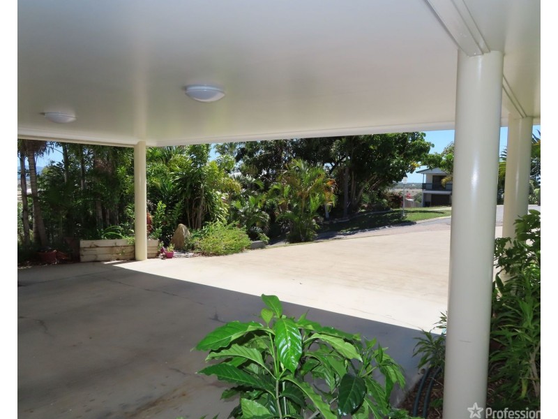 79 Livingstone Street, Bowen QLD 4805
