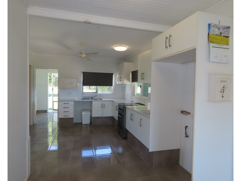 280 Kelsey Road, Bowen QLD 4805