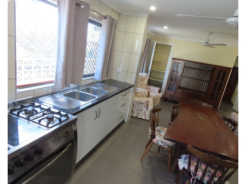 15 Avicennia Street, Bowen QLD 4805