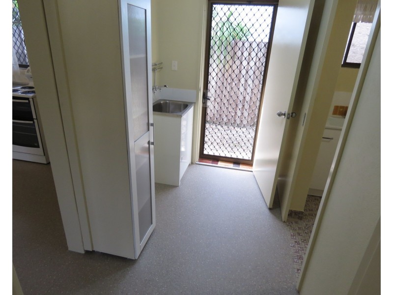 1/20 Marshall Street, Bowen QLD 4805