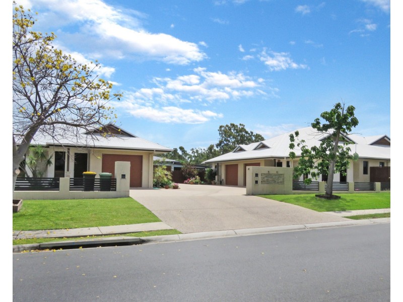 2/1 Kapok Road, Bowen QLD 4805