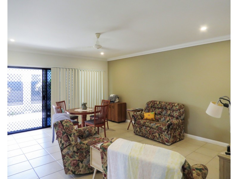 2/1 Kapok Road, Bowen QLD 4805