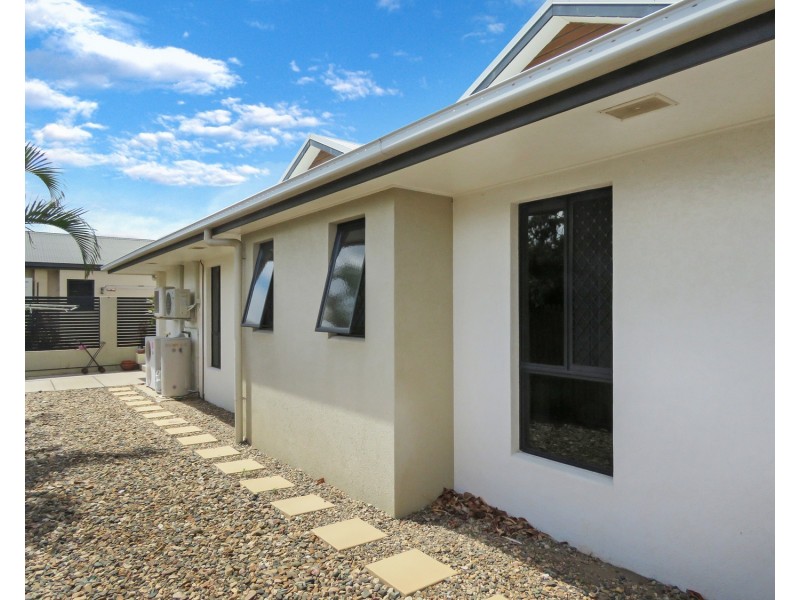 2/1 Kapok Road, Bowen QLD 4805