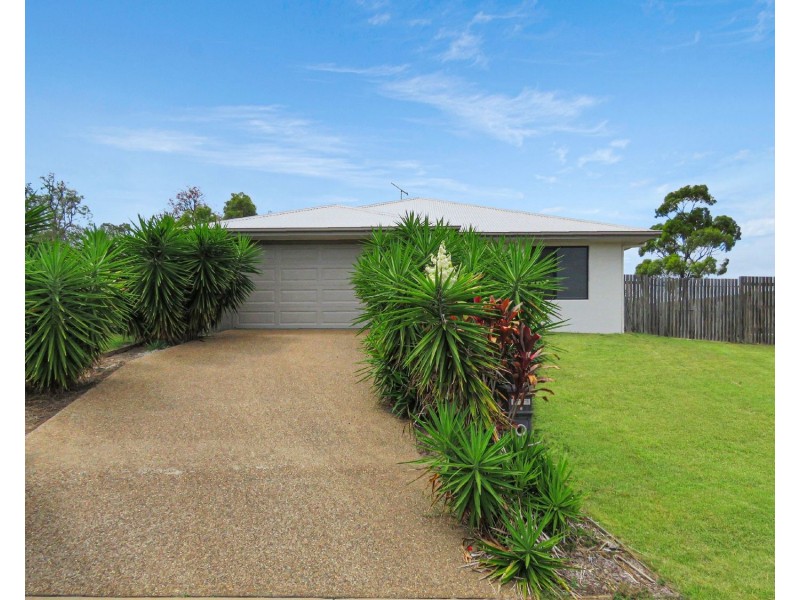 8 Seacove Crescent, Bowen QLD 4805