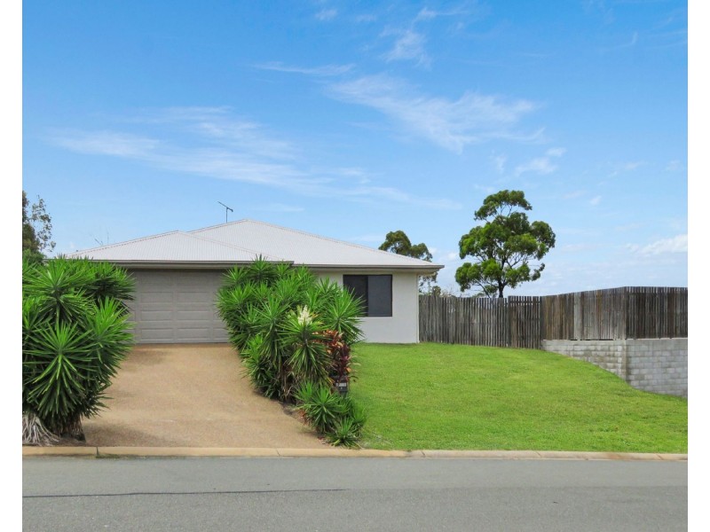 8 Seacove Crescent, Bowen QLD 4805