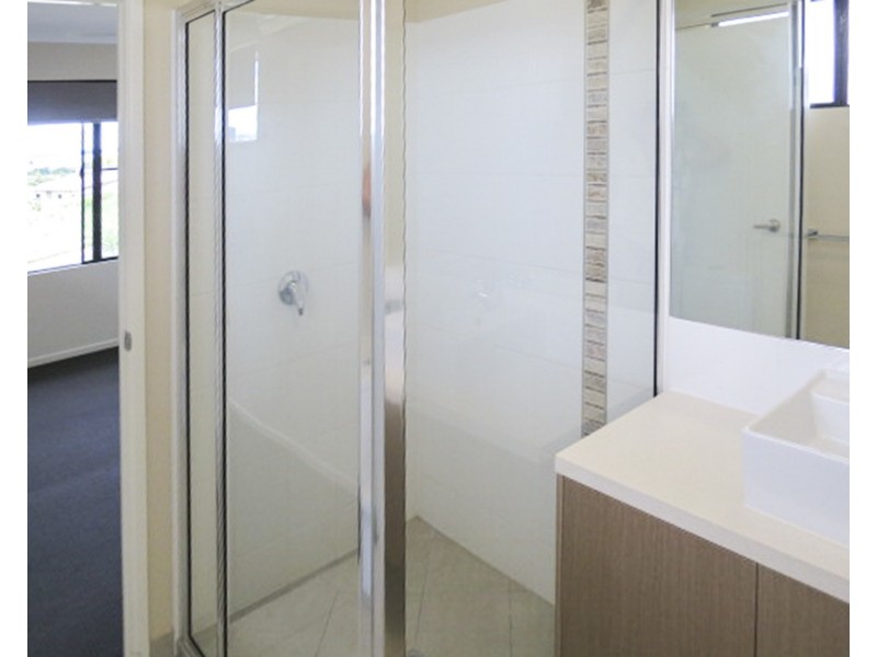 8 Seacove Crescent, Bowen QLD 4805