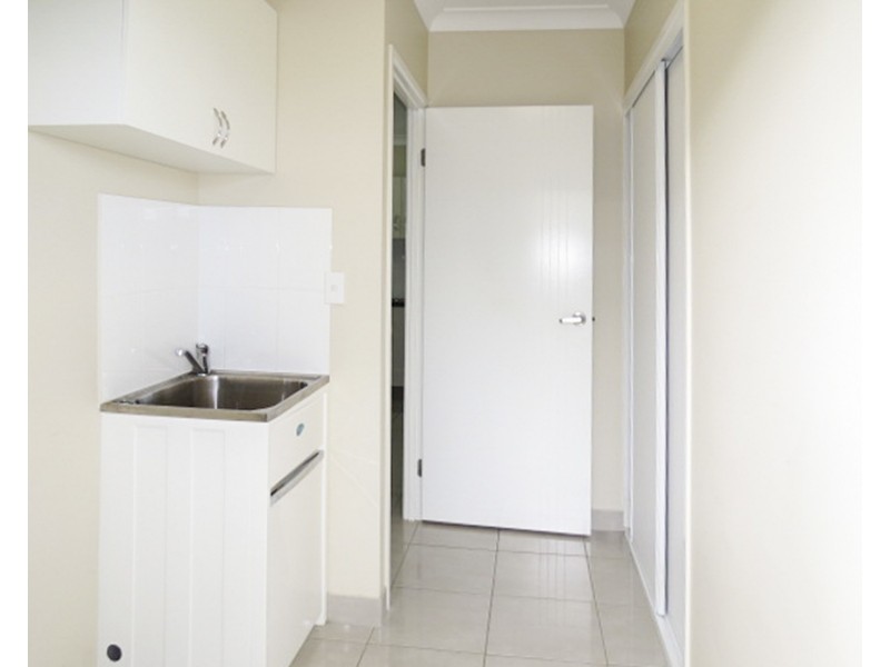 8 Seacove Crescent, Bowen QLD 4805