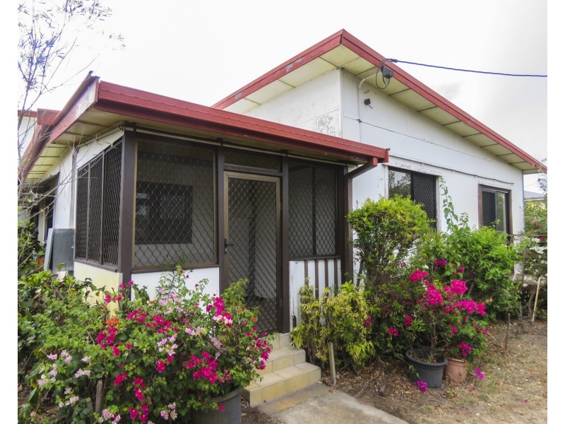 65 Golf Links Road, Bowen QLD 4805