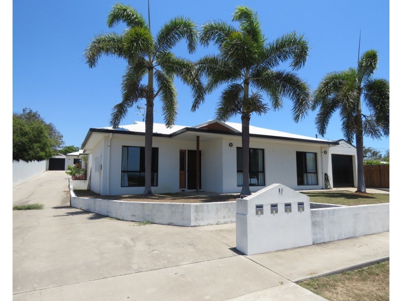 1/13 Queens Road, Bowen QLD 4805