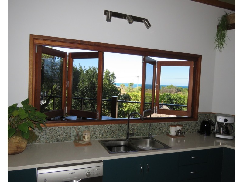 4 Whitsunday Street, Bowen QLD 4805