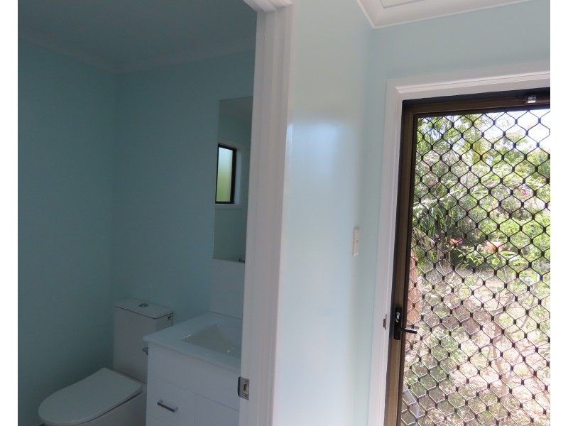 2/79 Horseshoe Bay Road, Bowen QLD 4805