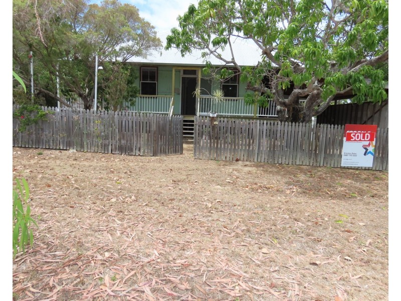13 Livingstone Street, Bowen QLD 4805
