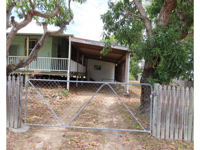 13 Livingstone Street, Bowen QLD 4805
