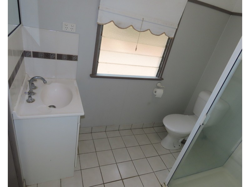 13 Livingstone Street, Bowen QLD 4805