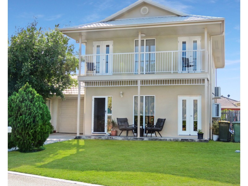 2 Seabreeze Crescent, Bowen QLD 4805