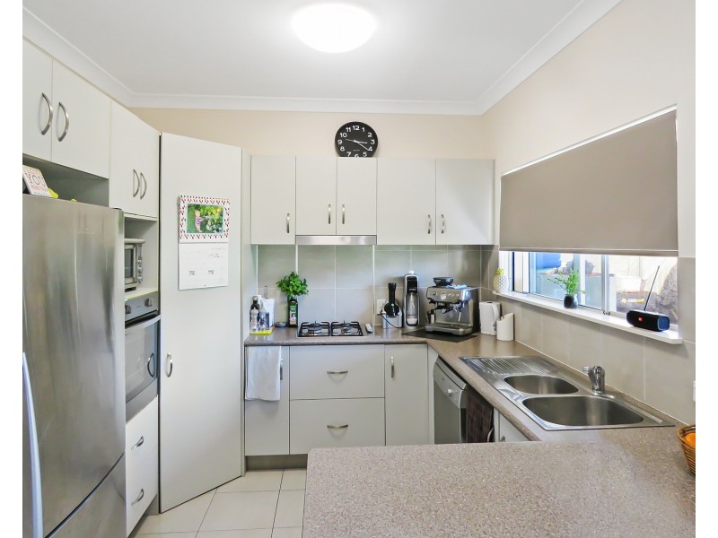 2 Seabreeze Crescent, Bowen QLD 4805