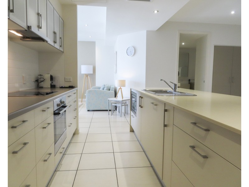 17/2b Horseshoe Bay Road, Bowen QLD 4805