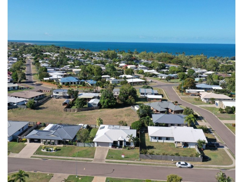 12 Catalina Court, Bowen QLD 4805