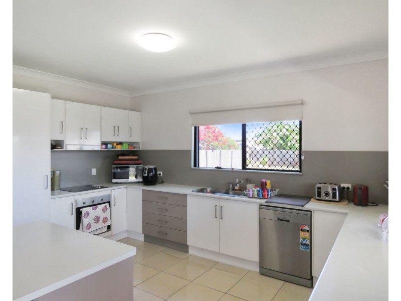 28 Skene Street, Bowen QLD 4805