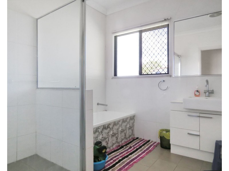 28 Skene Street, Bowen QLD 4805