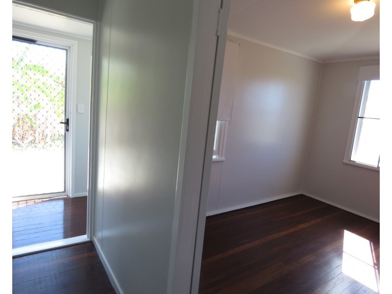 61 Esplanade, Bowen QLD 4805