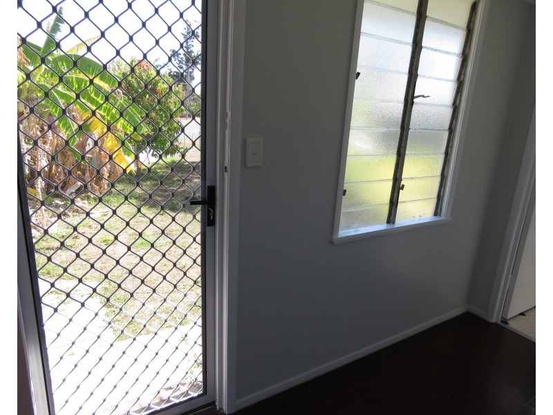 61 Esplanade, Bowen QLD 4805