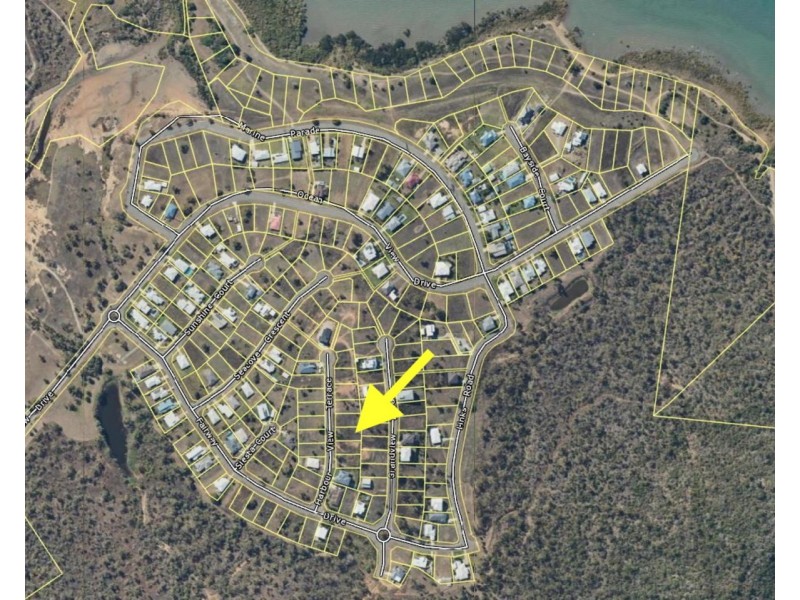 12 Harbour View Terrace, Bowen QLD 4805