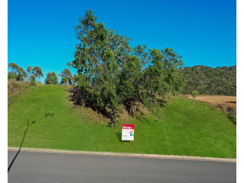 12 Harbour View Terrace, Bowen QLD 4805