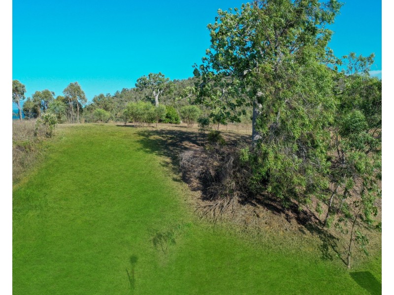 12 Harbour View Terrace, Bowen QLD 4805