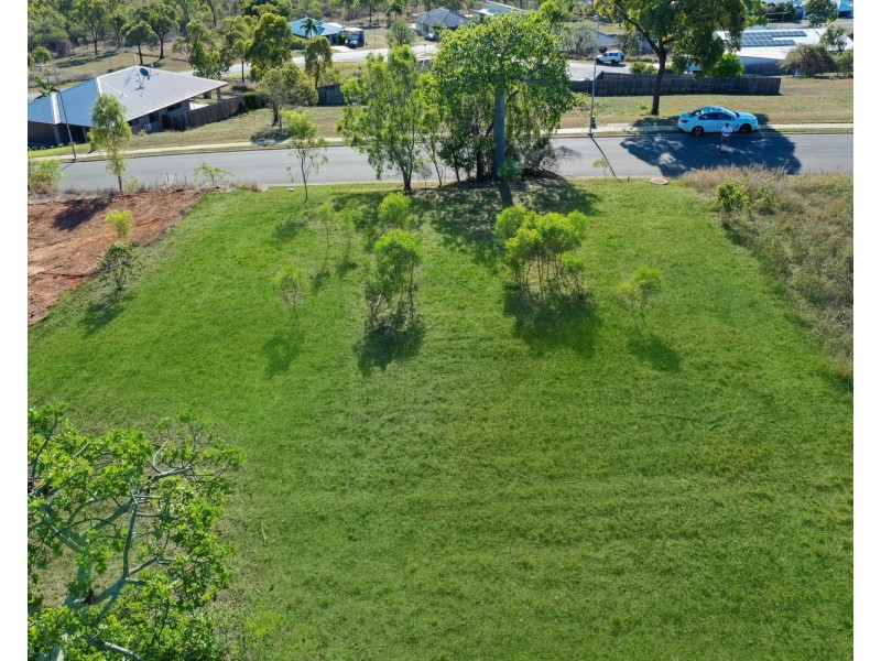 12 Harbour View Terrace, Bowen QLD 4805