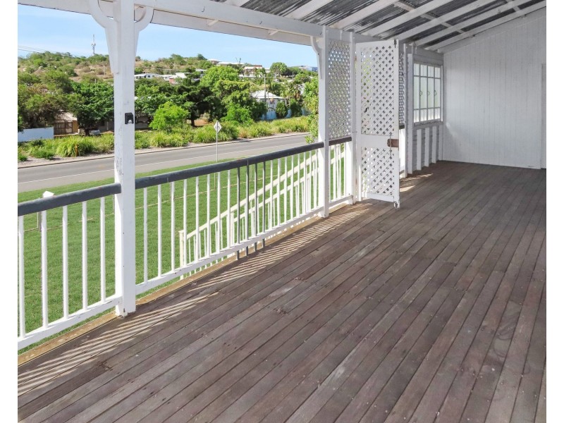 55 Livingstone Street, Bowen QLD 4805