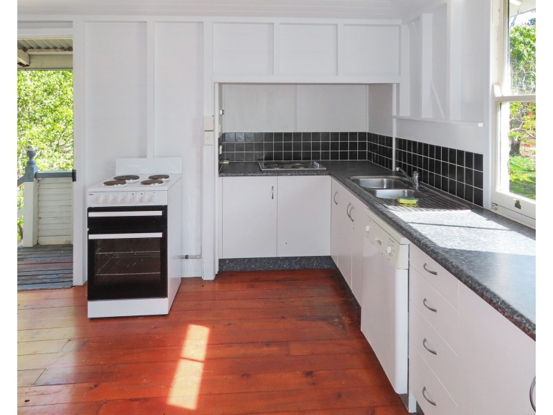 55 Livingstone Street, Bowen QLD 4805