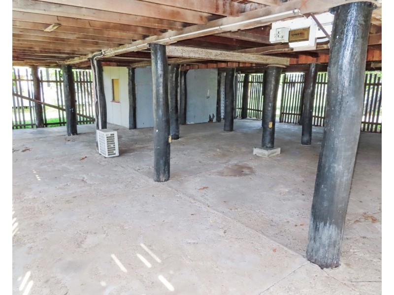 55 Livingstone Street, Bowen QLD 4805