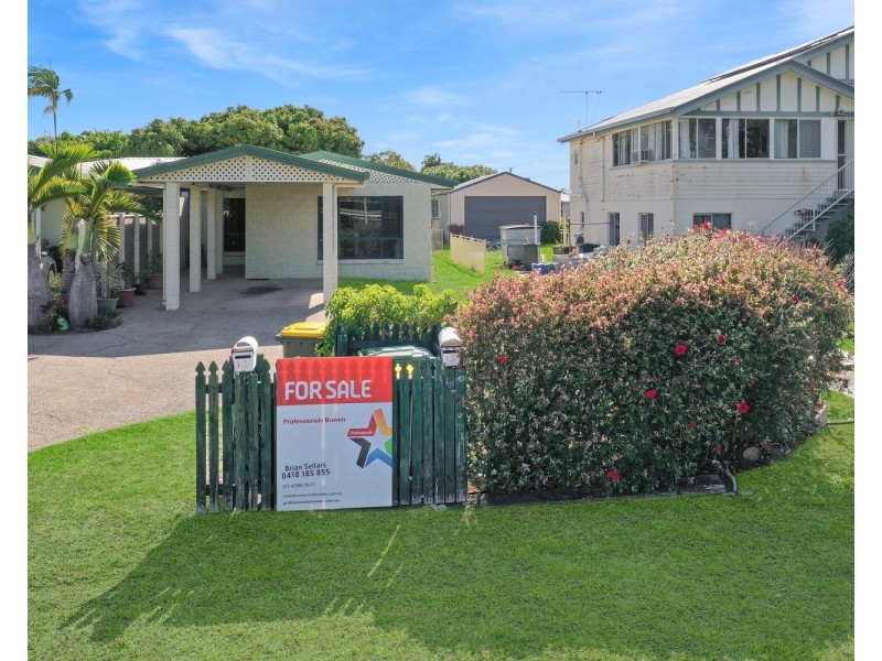 2/13 Murroona Street, Bowen QLD 4805