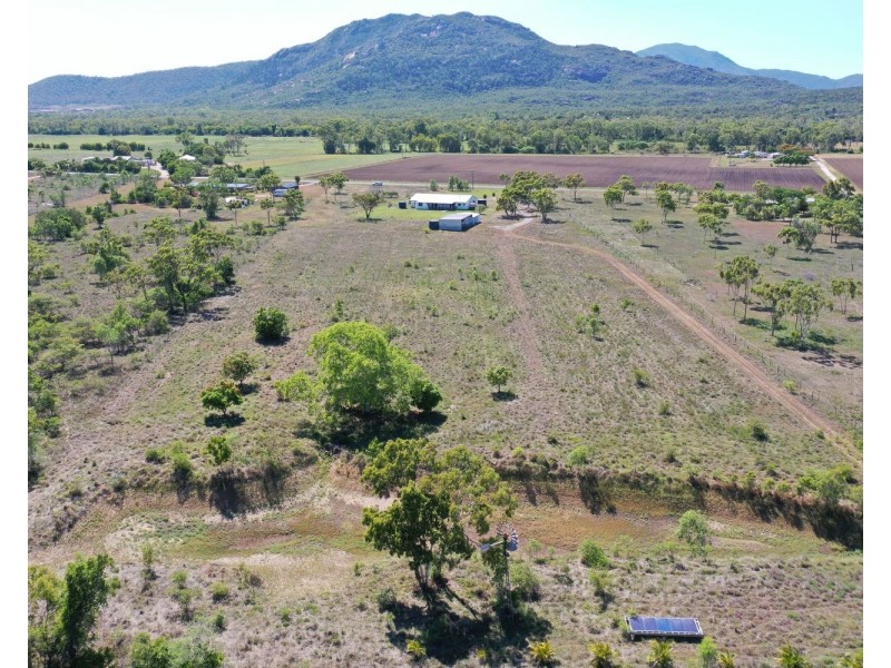 225 East Euri Road, Bowen QLD 4805