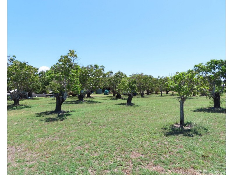 190 Richmond Road, Bowen QLD 4805