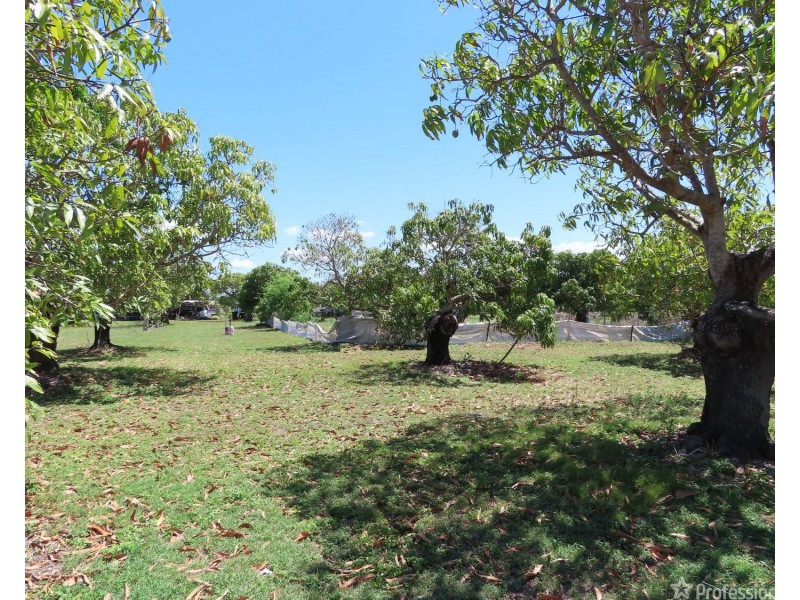 190 Richmond Road, Bowen QLD 4805