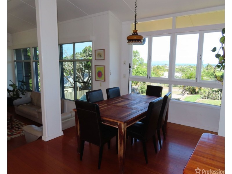 74A Poole Street, Bowen QLD 4805