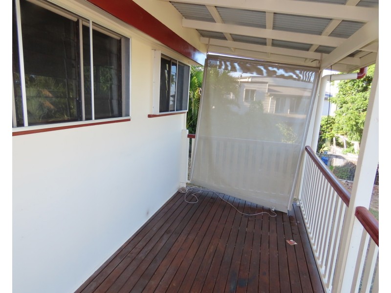 6 Bull Crescent, Bowen QLD 4805