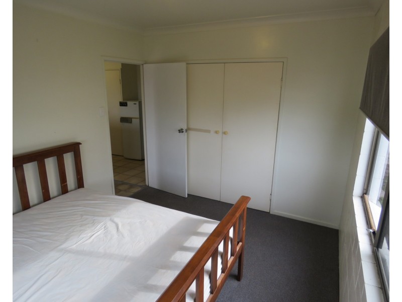 4/10 Poinciana Drive, Bowen QLD 4805