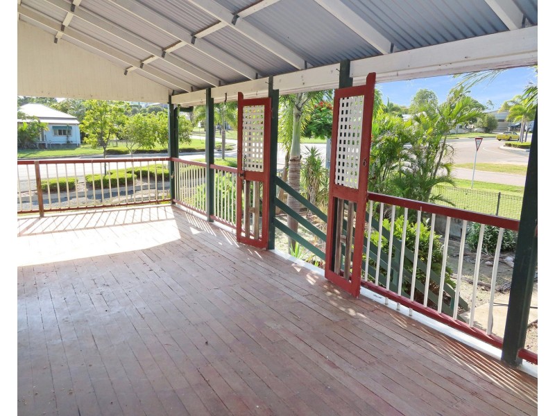 65 Poole Street, Bowen QLD 4805