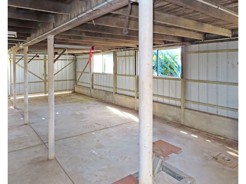 65 Poole Street, Bowen QLD 4805