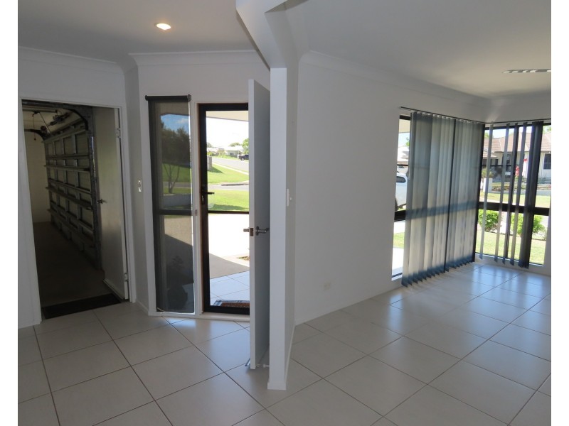 5 Fairway Drive, Bowen QLD 4805