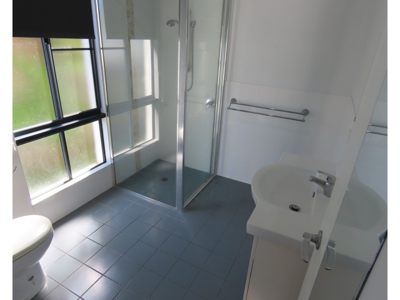 5 Fairway Drive, Bowen QLD 4805