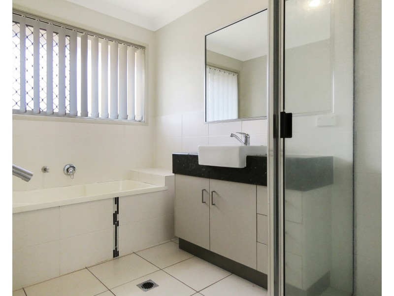 21 Tea Tree Close, Bowen QLD 4805