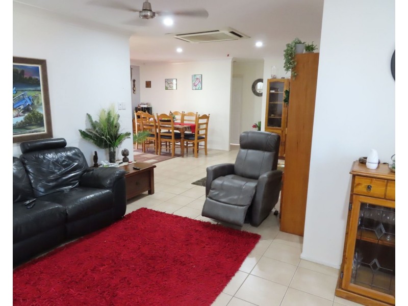 9 Suthers Street, Bowen QLD 4805