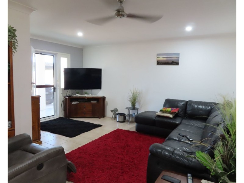 9 Suthers Street, Bowen QLD 4805